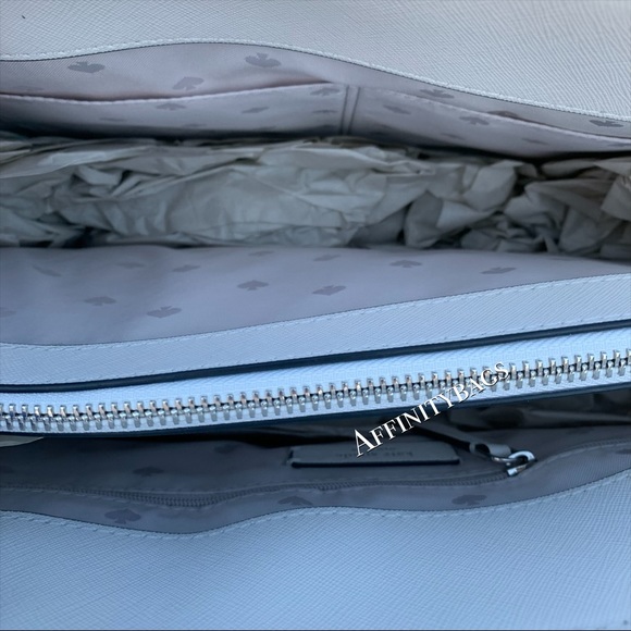 Kate Spade Cameron Lavender Navy Contrast laptop - Picture 8 of 8